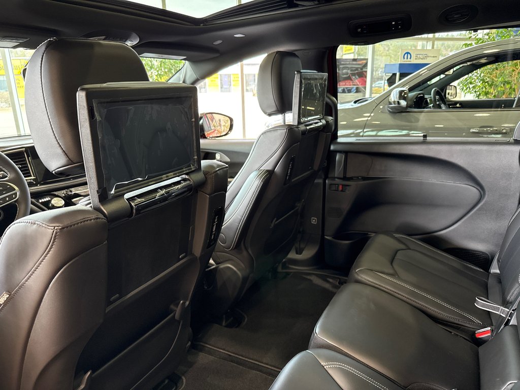 2026 Chrysler Pacifica SELECT in Saint John, New Brunswick - 9 - w1024h768px