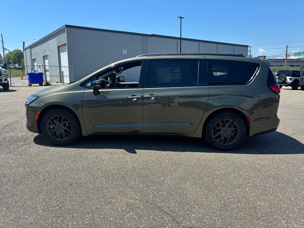 Chrysler Pacifica SELECT 2027 à Saint John, Nouveau-Brunswick - 7 - w1024h768px