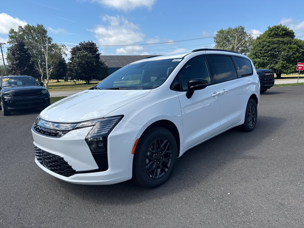 2027 Chrysler Pacifica SELECT AWD in Sussex, New Brunswick - 1 - w1024h768px