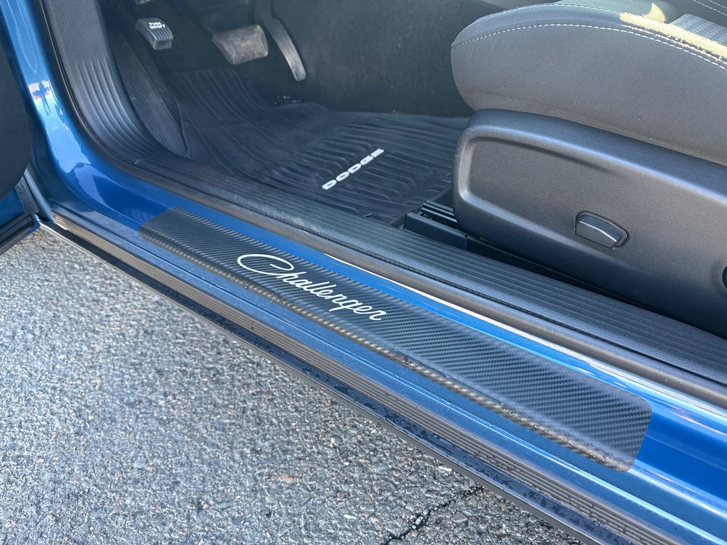 2021 Dodge Challenger SXT in Sussex, New Brunswick - 14 - w1024h768px