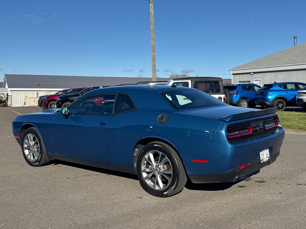 2021 Dodge Challenger SXT in Sussex, New Brunswick - 3 - w1024h768px