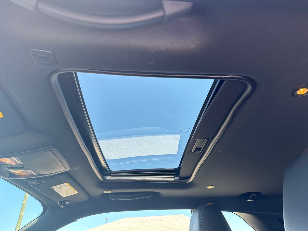2022 Dodge Challenger R/T in Sussex, New Brunswick - 19 - w1024h768px