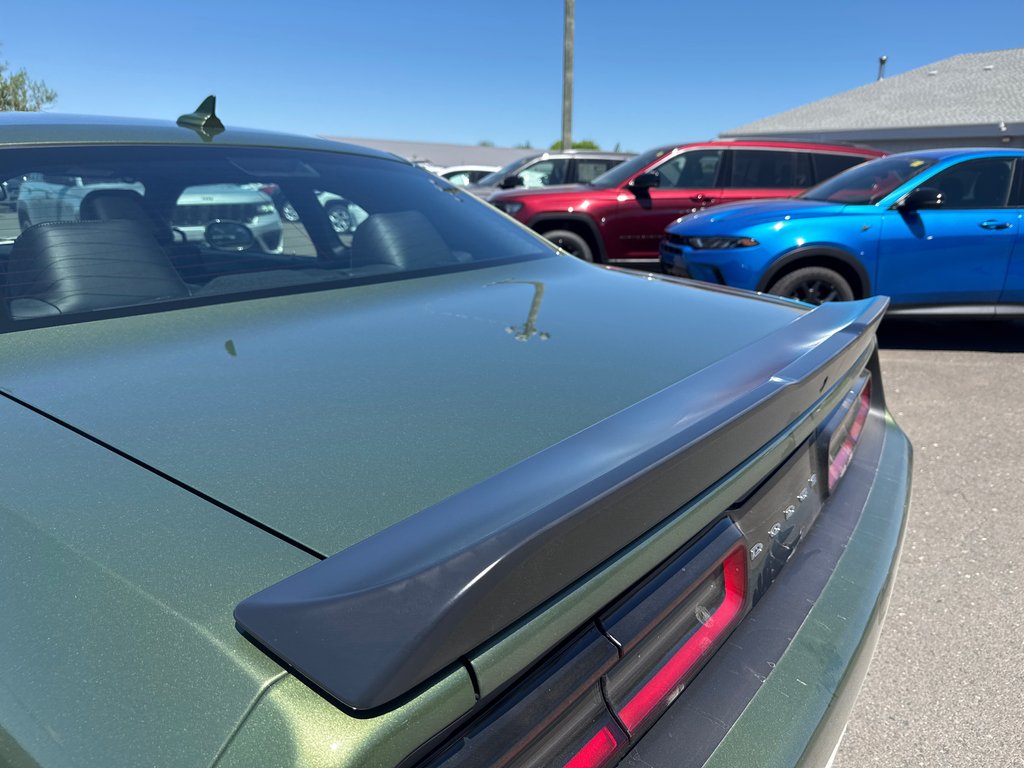 2022 Dodge Challenger R/T in Sussex, New Brunswick - 4 - w1024h768px