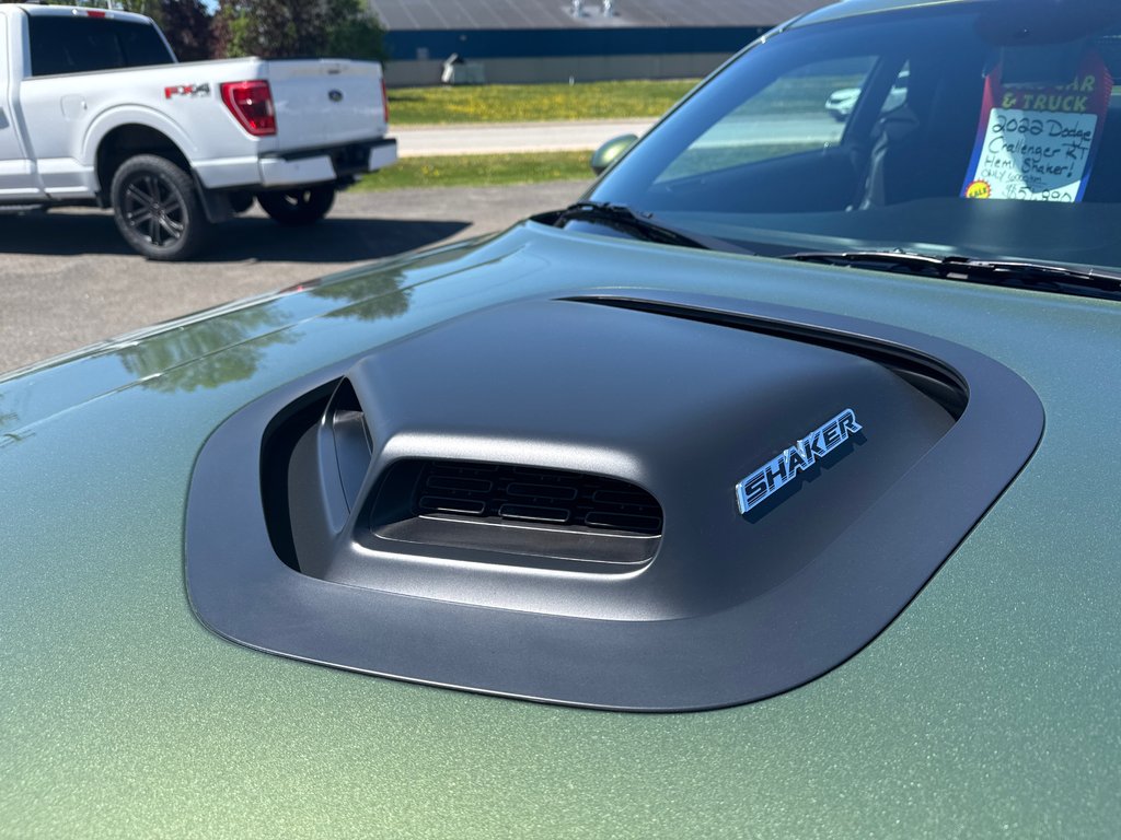 2022 Dodge Challenger R/T in Sussex, New Brunswick - 10 - w1024h768px