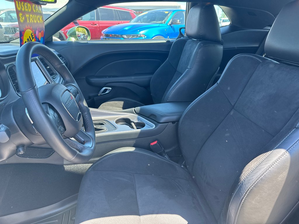 2022 Dodge Challenger R/T in Sussex, New Brunswick - 18 - w1024h768px