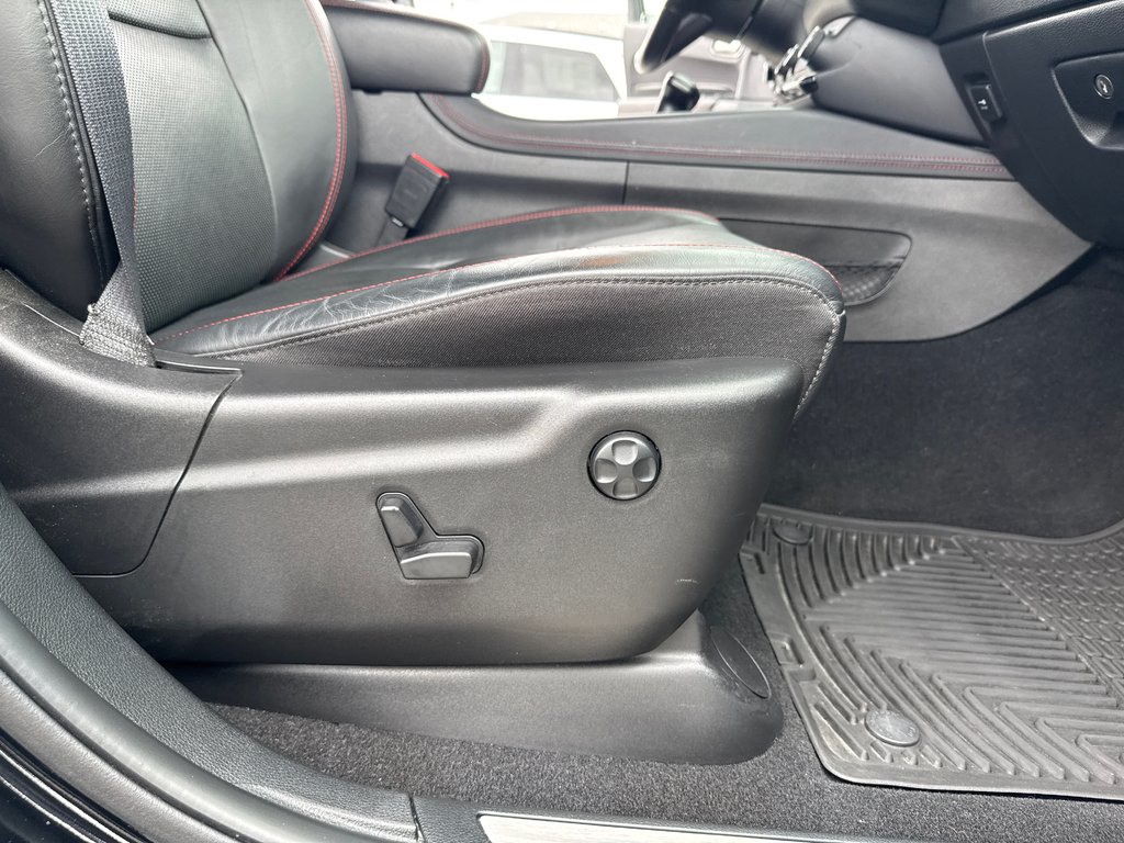 2023 Dodge Durango R/T in Sussex, New Brunswick - 19 - w1024h768px