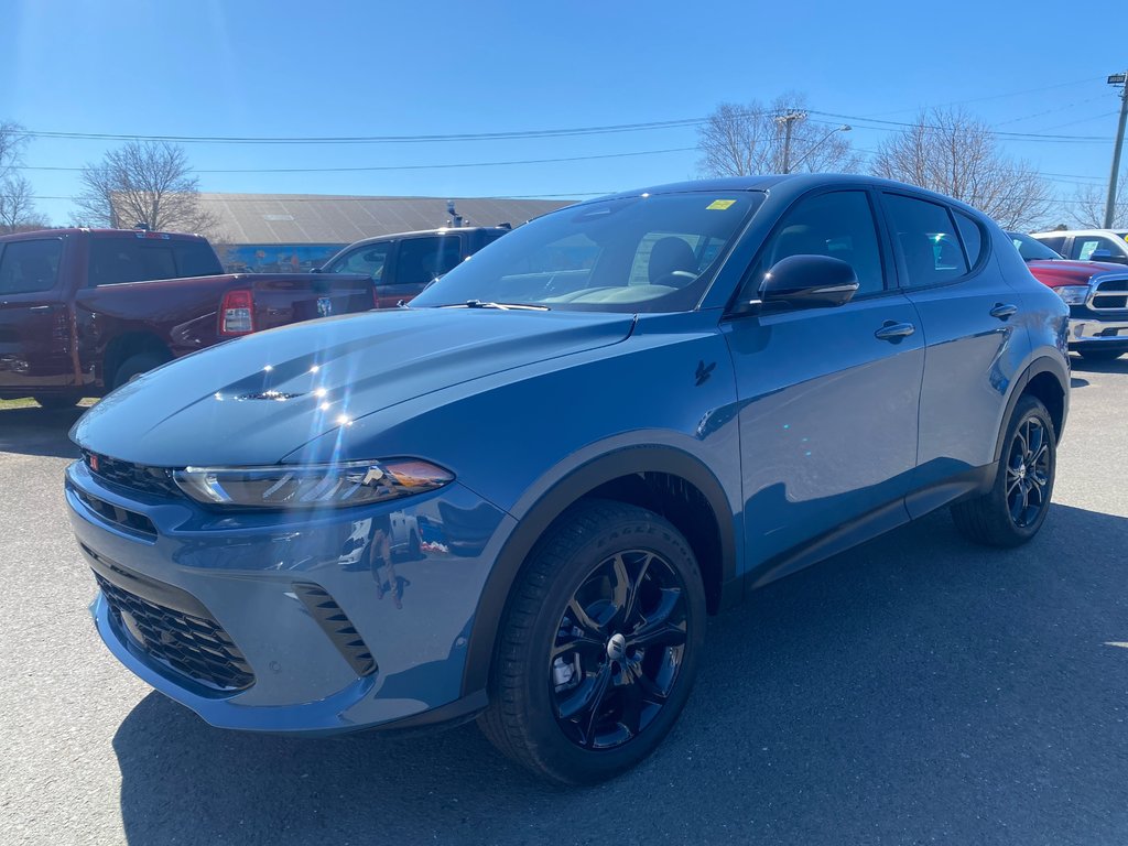 2024  HORNET GT PLUS in Sussex, New Brunswick - 1 - w1024h768px