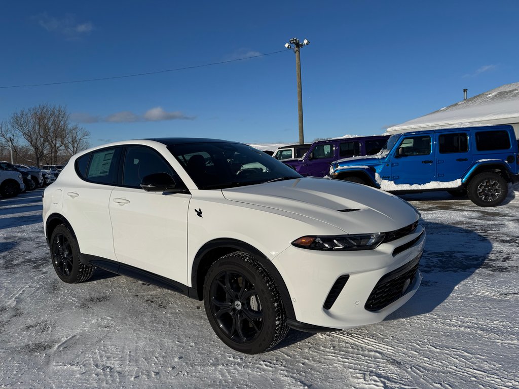 2024 Dodge Hornet R/T Plus in Sussex, New Brunswick - 10 - w1024h768px