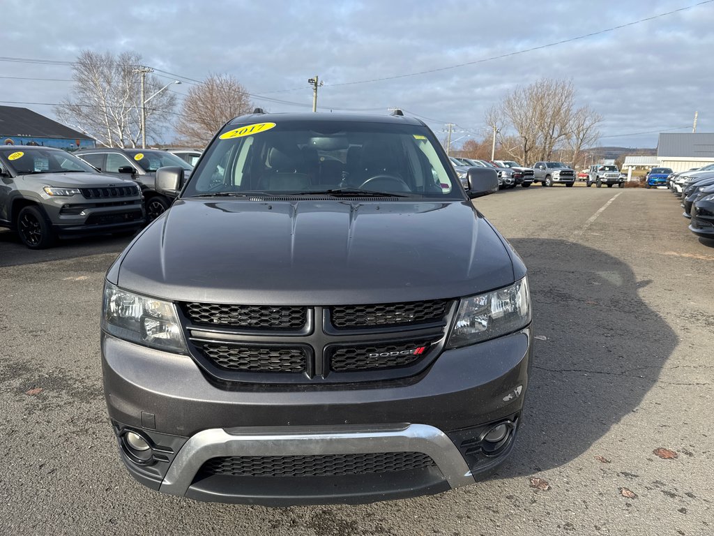 2017 Dodge Journey Front Drive CROSSROAD in Sussex, New Brunswick - 8 - w1024h768px