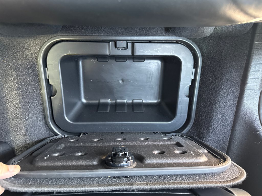 2017 Dodge Journey R/T in Sussex, New Brunswick - 38 - w1024h768px