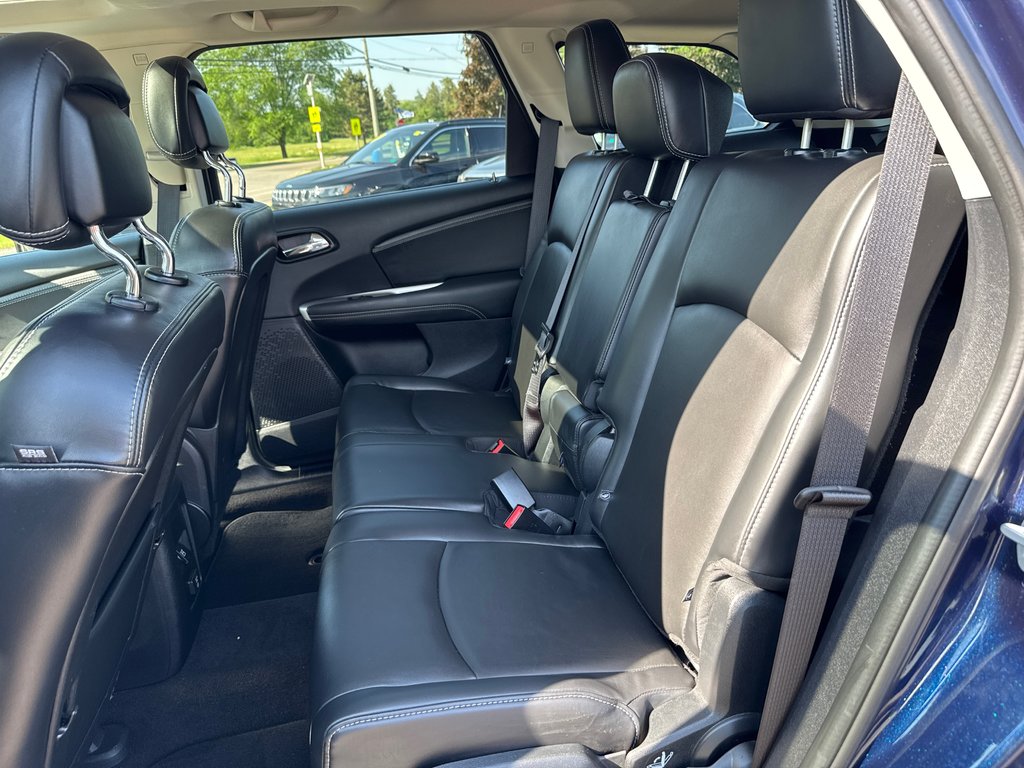 2017 Dodge Journey R/T in Sussex, New Brunswick - 34 - w1024h768px