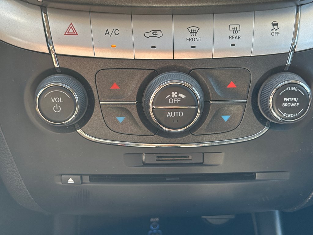 2017 Dodge Journey R/T in Sussex, New Brunswick - 27 - w1024h768px