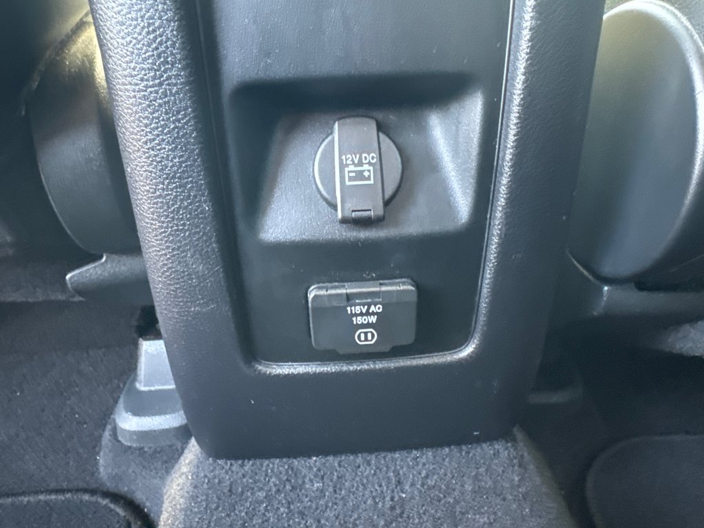 2017 Dodge Journey R/T in Sussex, New Brunswick - 36 - w1024h768px
