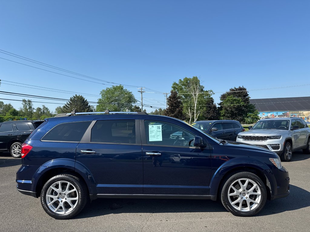 2017 Dodge Journey R/T in Sussex, New Brunswick - 8 - w1024h768px