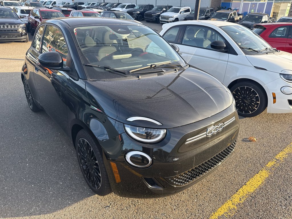 Fiat 500e (RED) Edition 2025 à Saint John, Nouveau-Brunswick - 1 - w1024h768px