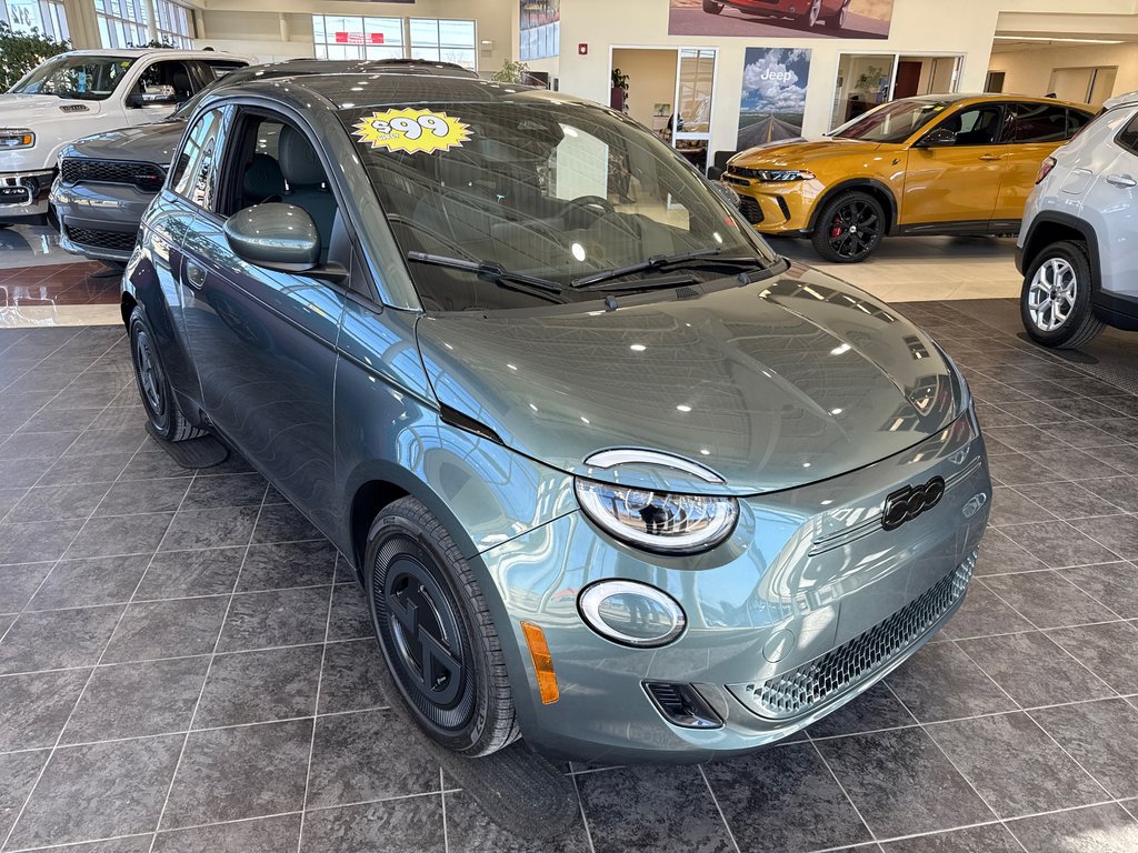 Fiat 500e Giorgio Armani 2025 à Saint John, Nouveau-Brunswick - 3 - w1024h768px