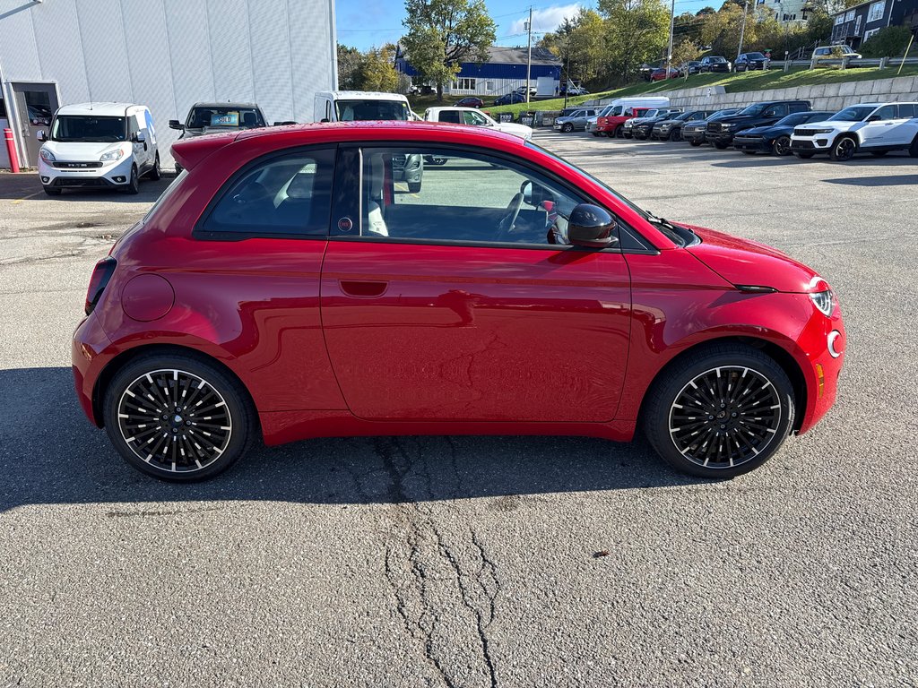 2026 Fiat 500e POP in Saint John, New Brunswick - 2 - w1024h768px