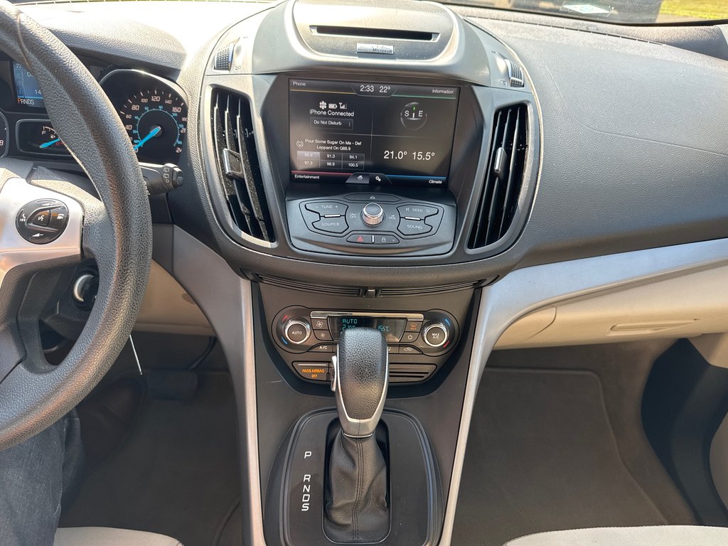 2015 Ford Escape Front Wheel Drive SE in Sussex, New Brunswick - 39 - w1024h768px