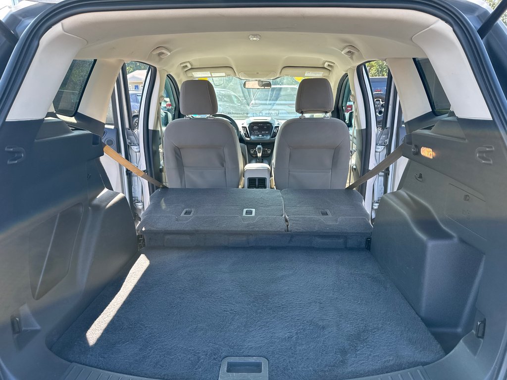 2015 Ford Escape Front Wheel Drive SE in Sussex, New Brunswick - 37 - w1024h768px