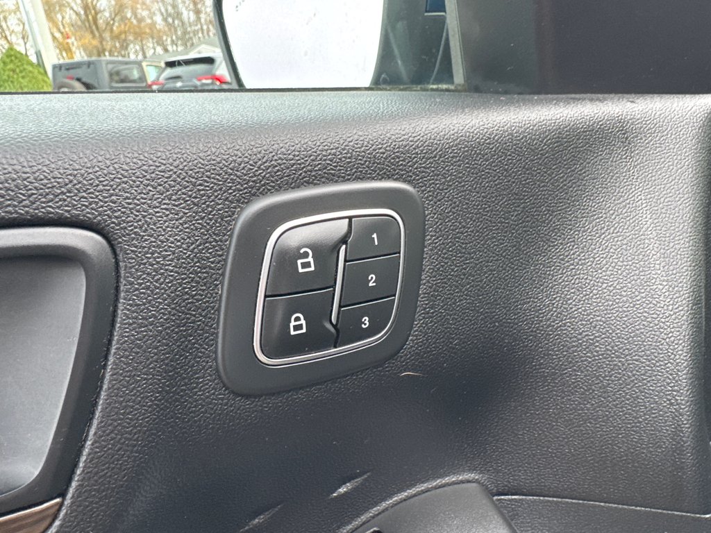 2020 Ford Escape Titanium Hybrid in Sussex, New Brunswick - 13 - w1024h768px