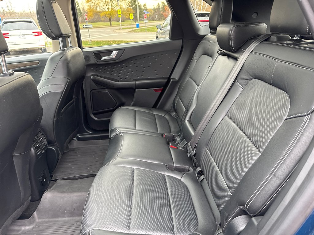 2020 Ford Escape Titanium Hybrid in Sussex, New Brunswick - 42 - w1024h768px