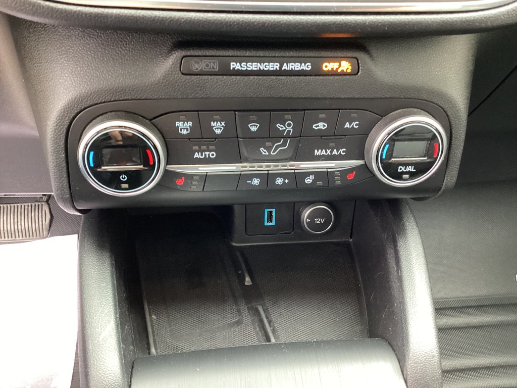 Ford ESCAPE TITANIUM HYBRID 2020 à Saint John, Nouveau-Brunswick - 18 - w1024h768px