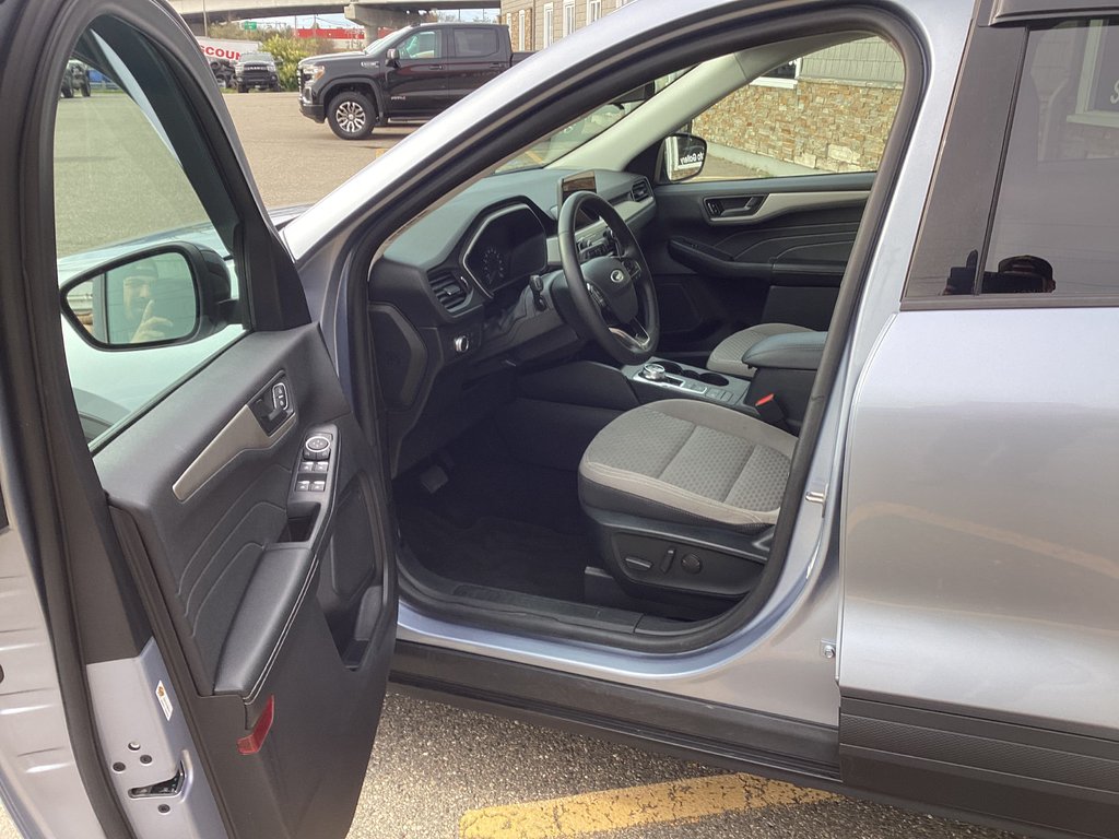 Ford ESCAPE SE 2022 à Saint John, Nouveau-Brunswick - 9 - w1024h768px