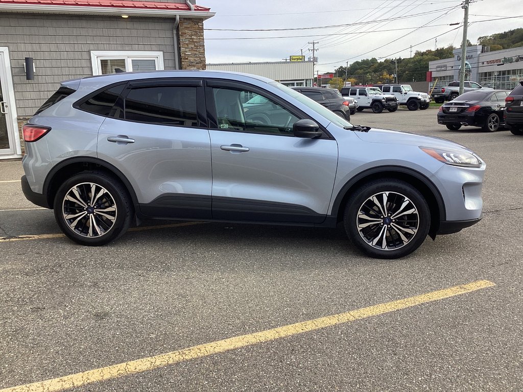 Ford ESCAPE SE 2022 à Saint John, Nouveau-Brunswick - 6 - w1024h768px