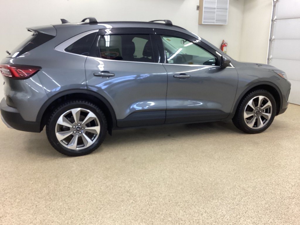 2023 Ford ESCAPE PLATINUM in Saint John, New Brunswick - 2 - w1024h768px