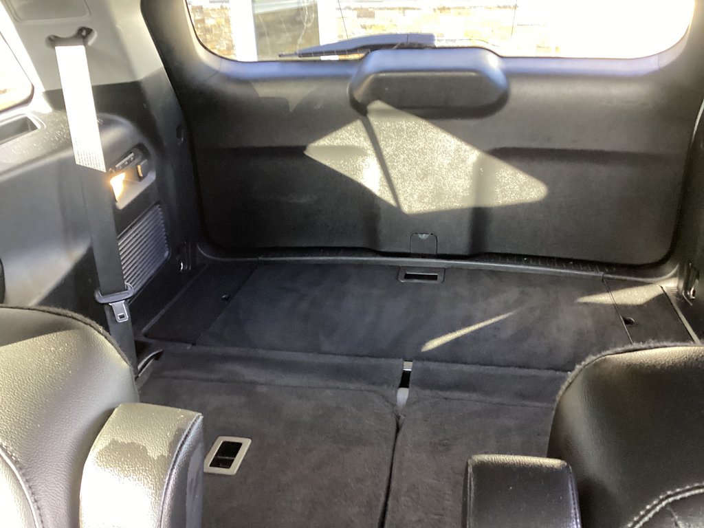 2022 Ford EXPLORER LIMITED in Saint John, New Brunswick - 9 - w1024h768px