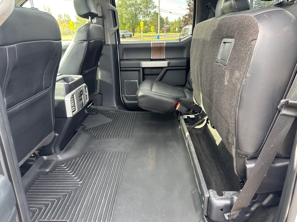 2015 Ford F-150 Lariat in Sussex, New Brunswick - 48 - w1024h768px