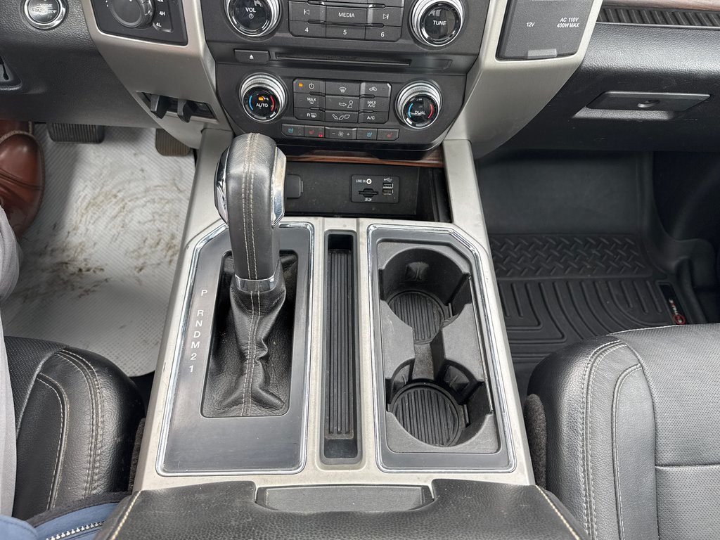 2015 Ford F-150 Lariat in Sussex, New Brunswick - 37 - w1024h768px