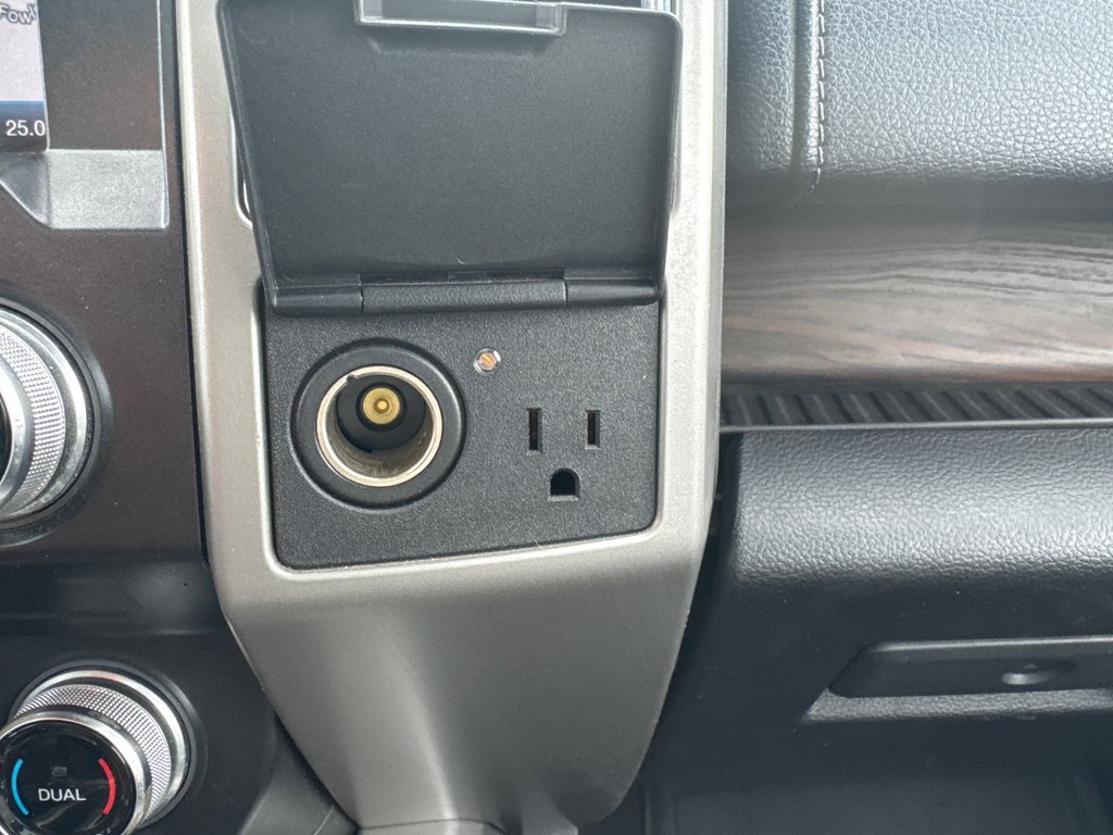 2015 Ford F-150 Lariat in Sussex, New Brunswick - 40 - w1024h768px