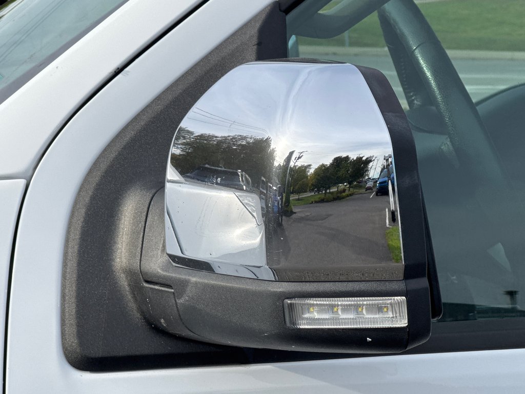 2015 Ford F-150 Lariat in Sussex, New Brunswick - 12 - w1024h768px