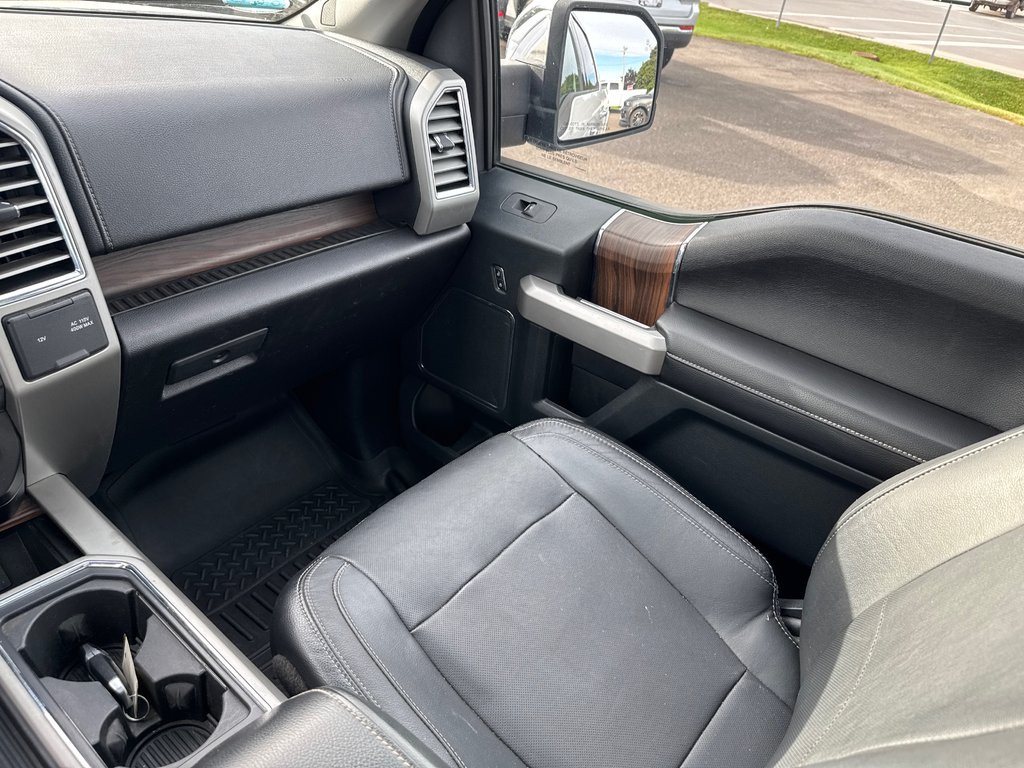 2015 Ford F-150 Lariat in Sussex, New Brunswick - 41 - w1024h768px