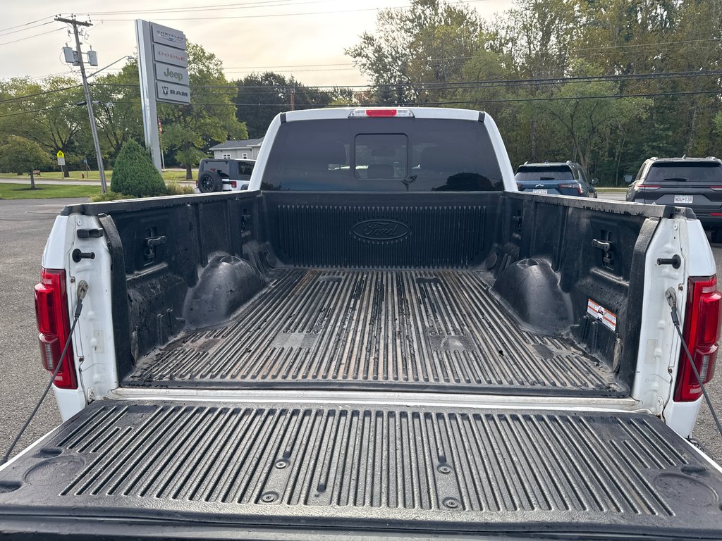 2015 Ford F-150 Lariat in Sussex, New Brunswick - 5 - w1024h768px