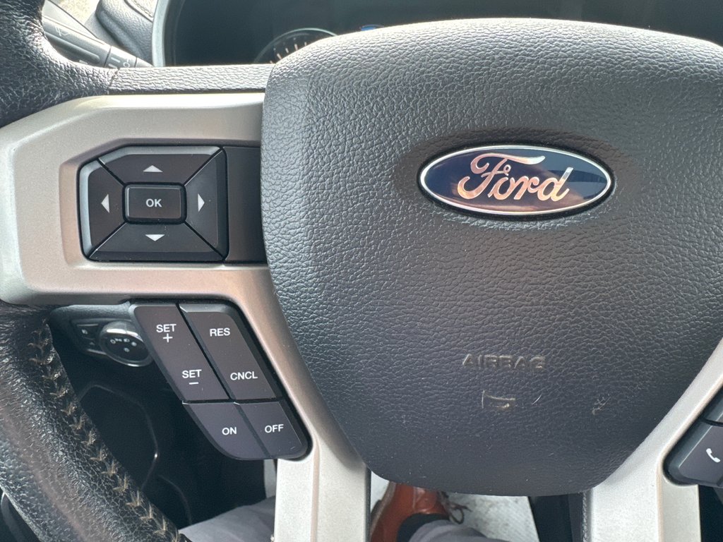 2015 Ford F-150 Lariat in Sussex, New Brunswick - 27 - w1024h768px