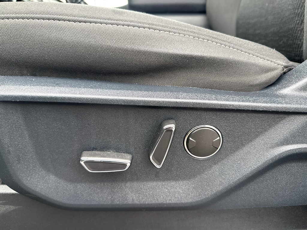 2021 Ford F-150 XLT in Sussex, New Brunswick - 10 - w1024h768px