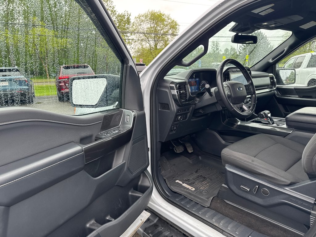 2021 Ford F-150 XLT in Sussex, New Brunswick - 8 - w1024h768px