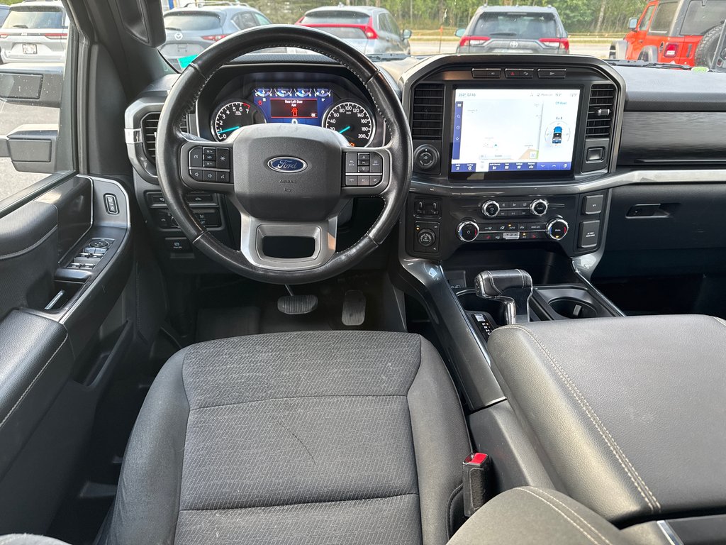 2022 Ford F-150 XLT w/ FX4 in Sussex, New Brunswick - 25 - w1024h768px