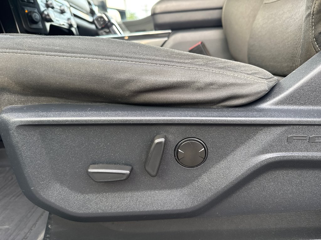 2022 Ford F-150 XLT w/ FX4 in Sussex, New Brunswick - 20 - w1024h768px