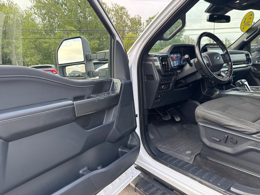 2022 Ford F-150 XLT w/ FX4 in Sussex, New Brunswick - 18 - w1024h768px