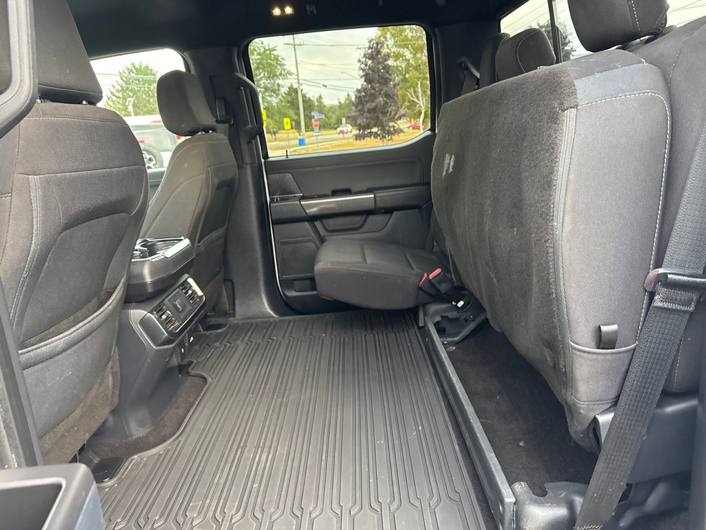 2022 Ford F-150 XLT w/ FX4 in Sussex, New Brunswick - 42 - w1024h768px