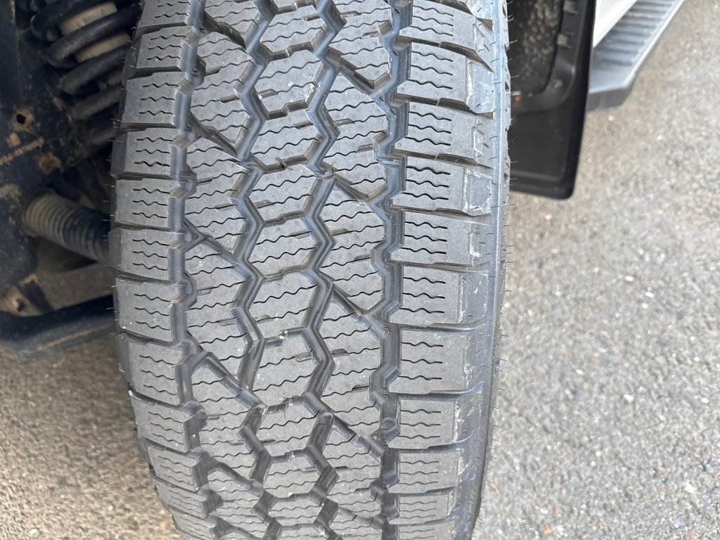 2022 Ford F-150 XLT w/ FX4 in Sussex, New Brunswick - 17 - w1024h768px