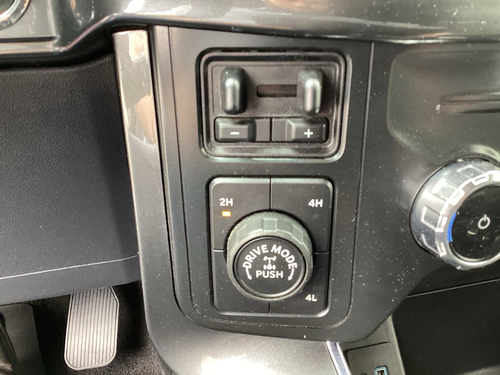 2022 Ford F-150 XLT in Saint John, New Brunswick - 23 - w1024h768px
