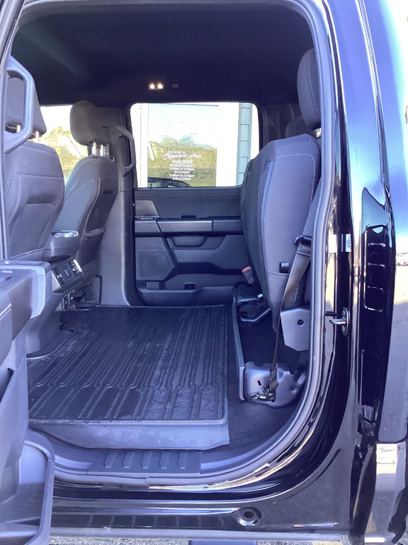 2024 Ford F-150 XLT in Saint John, New Brunswick - 8 - w1024h768px