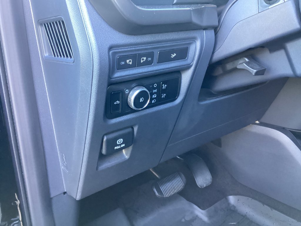 2024 Ford F-150 XLT in Saint John, New Brunswick - 14 - w1024h768px