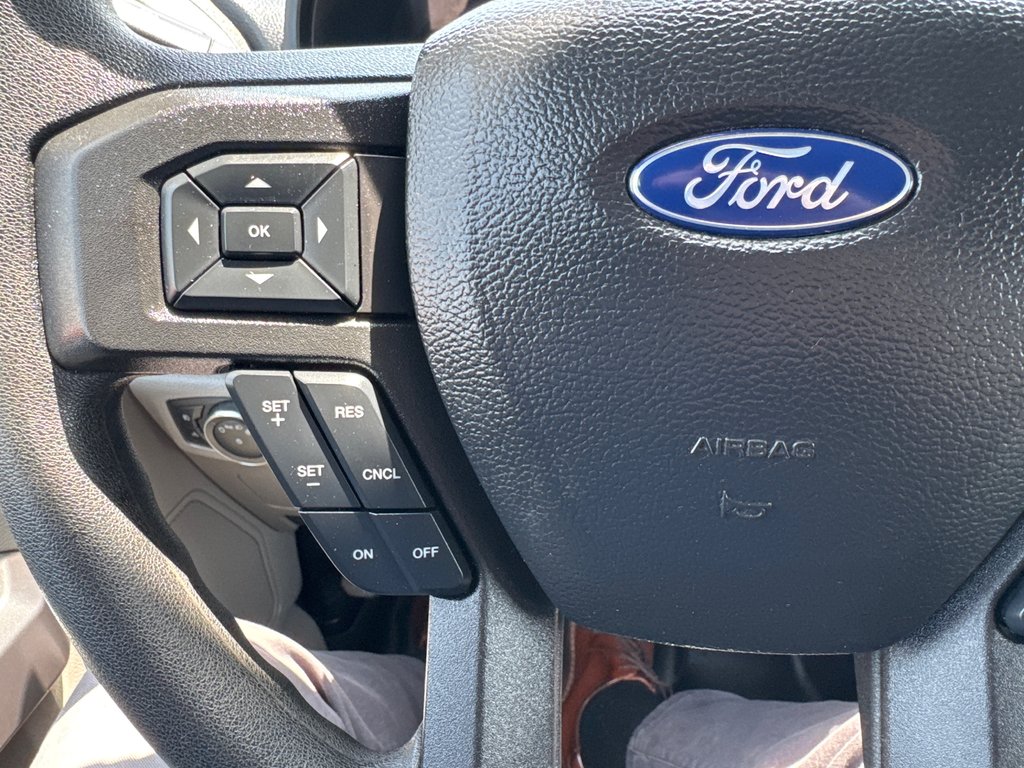 2021 Ford Super Duty F-250 SRW XLT in Sussex, New Brunswick - 27 - w1024h768px
