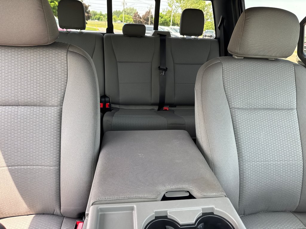 2021 Ford Super Duty F-250 SRW XLT in Sussex, New Brunswick - 39 - w1024h768px