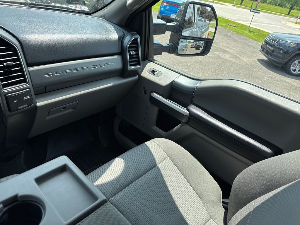 2021 Ford Super Duty F-250 SRW XLT in Sussex, New Brunswick - 38 - w1024h768px
